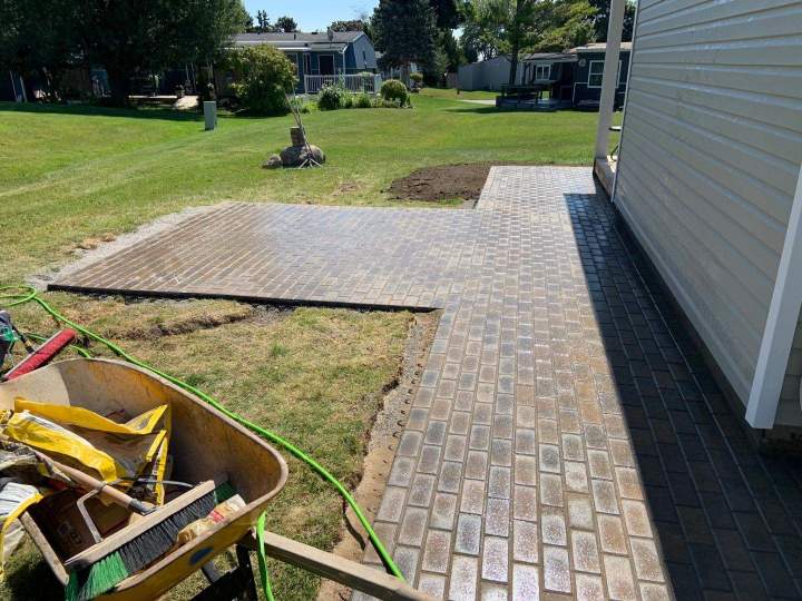Brick-paved patio Oshawa